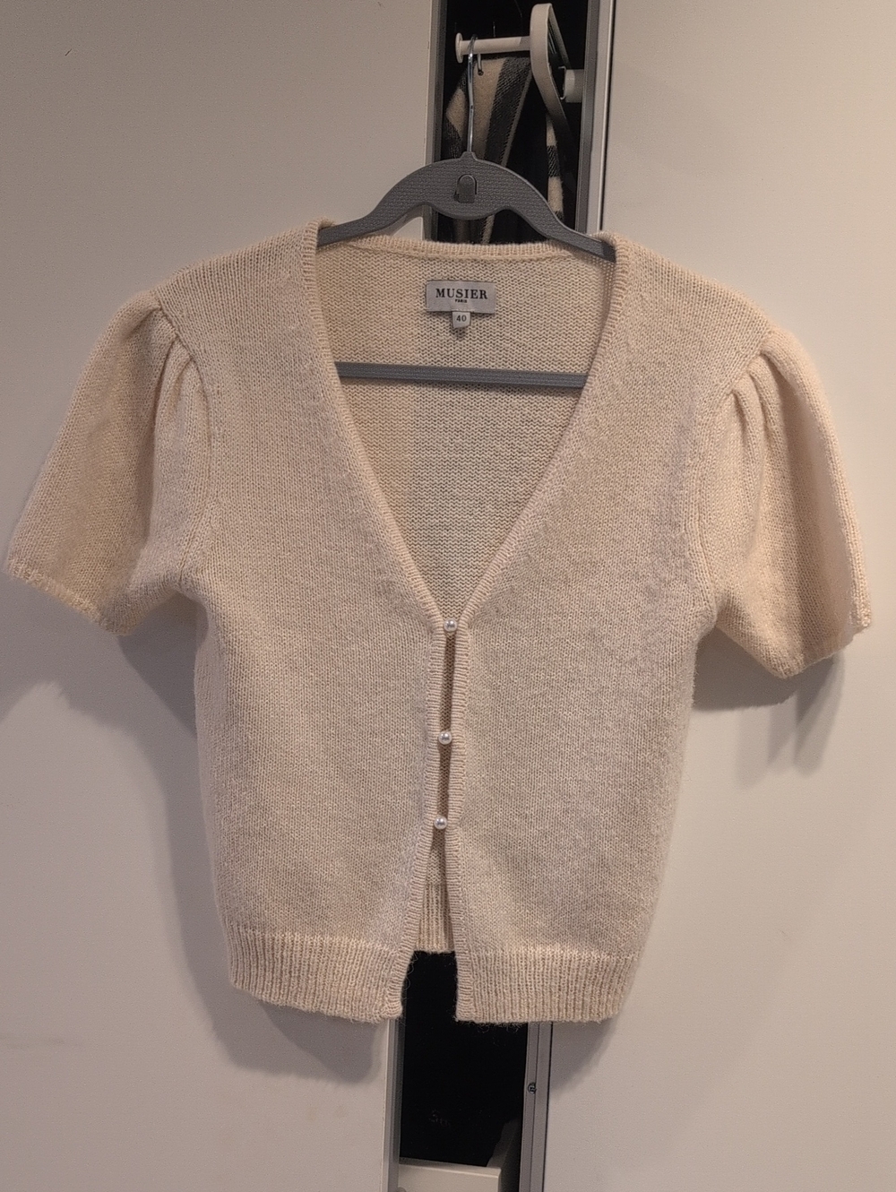 Musier Paris Cream V-Neck Short-Sleeve Knit Cardigan